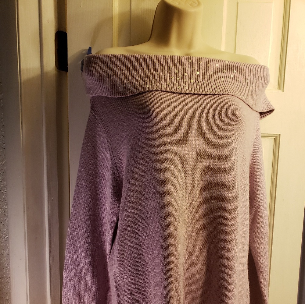 City Dkny off shoulder sweater
